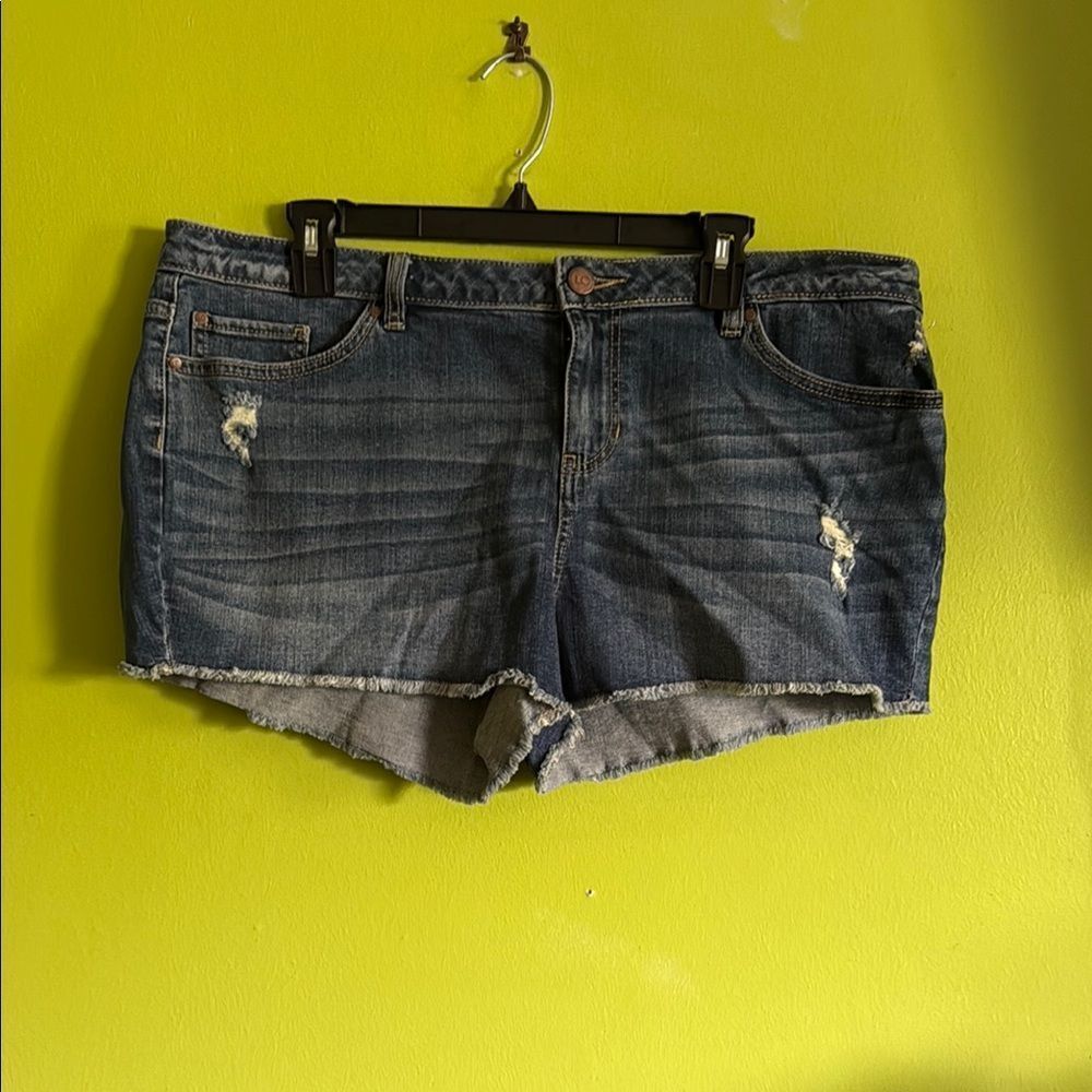 Lauren Conrad Cutoff Stretch Jean Shorts Size 16